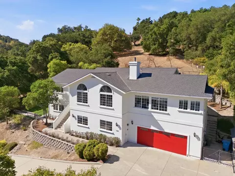 Exterior - 1885 Hollyhock Ln, Gilroy, CA 95020 photo 2 of 12