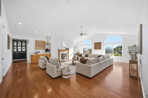 Living - 1885 Hollyhock Ln, Gilroy, CA 95020 photo 1 of 3