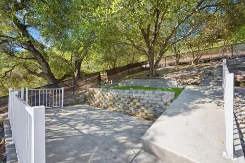 Exterior - 1885 Hollyhock Ln, Gilroy, CA 95020 photo 4 of 12