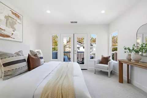 Bedroom - 540 Minton Ln, Mountain View, CA 94041 photo 7 of 9