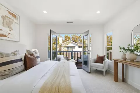 Bedroom - 540 Minton Ln, Mountain View, CA 94041 photo 8 of 9