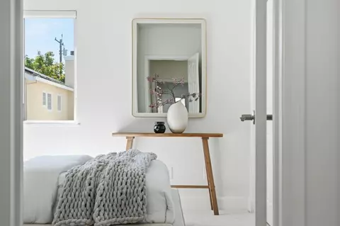 Bedroom - 540 Minton Ln, Mountain View, CA 94041 photo 3 of 9