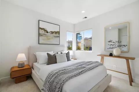 Bedroom - 540 Minton Ln, Mountain View, CA 94041 photo 4 of 9