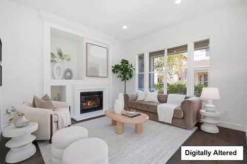 Living - 540 Minton Ln, Mountain View, CA 94041 photo 3 of 5