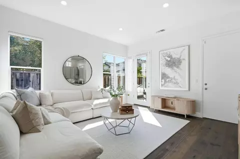 Living - 540 Minton Ln, Mountain View, CA 94041 photo 5 of 5