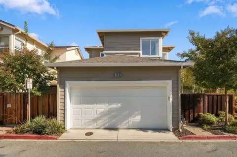 Exterior - 540 Minton Ln, Mountain View, CA 94041 photo 5 of 9