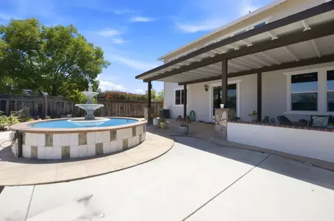 Exterior - 9632 Cherrywood Ct, Gilroy, CA 95020 photo 12 of 16