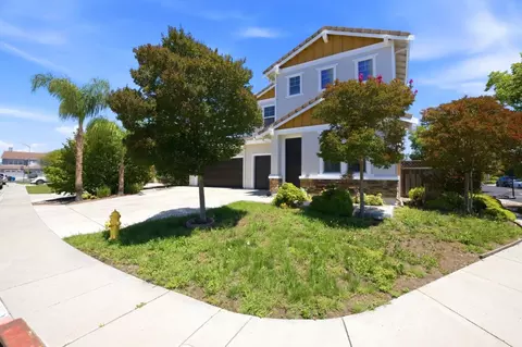 Exterior - 9632 Cherrywood Ct, Gilroy, CA 95020 photo 5 of 16