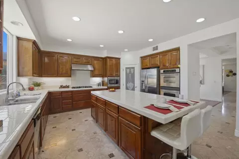 Kitchen - 9632 Cherrywood Ct, Gilroy, CA 95020 photo 3 of 4