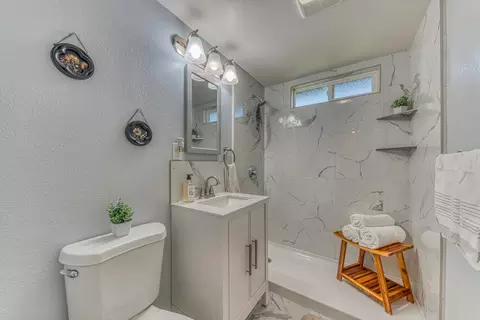 Bath - 23 Harryette Dr, Salinas, CA 93905 photo 1 of 1