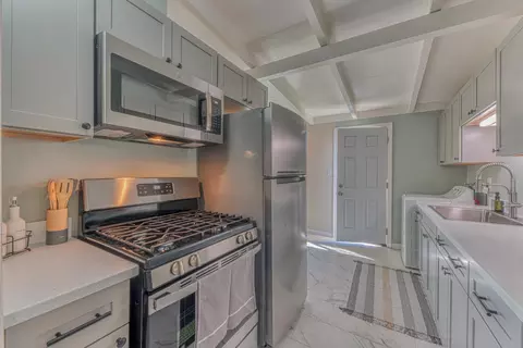 Kitchen - 23 Harryette Dr, Salinas, CA 93905 photo 2 of 2