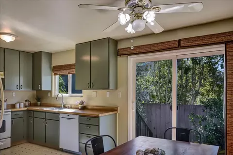 Kitchen - 6034 Soquel Dr, Aptos, CA 95003 photo 1 of 3