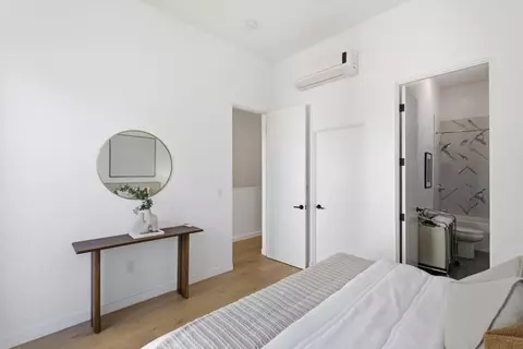 Bedroom - 1510-1514 8th St, Oakland, CA 94607 photo 4 of 29