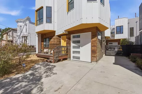 Exterior - 1510-1514 8th St, Oakland, CA 94607 photo 8 of 17