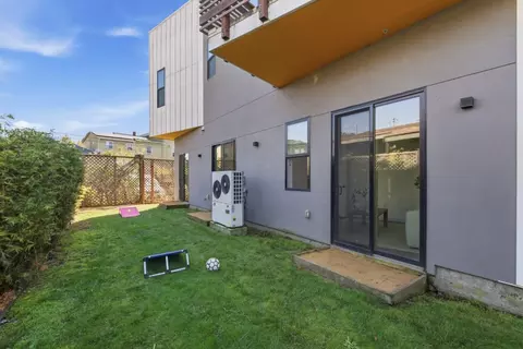 Exterior - 1510-1514 8th St, Oakland, CA 94607 photo 16 of 17