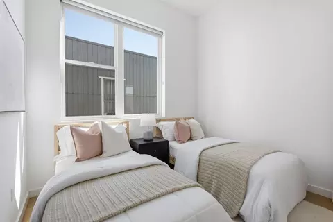Bedroom - 1510-1514 8th St, Oakland, CA 94607 photo 6 of 29