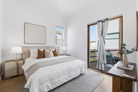 Bedroom - 1510-1514 8th St, Oakland, CA 94607 photo 3 of 29