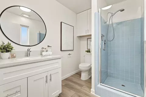 Bath - 113 Bennett Rd, Aptos, CA 95003 photo 1 of 2