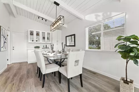 Dining - 113 Bennett Rd, Aptos, CA 95003 photo 4 of 4
