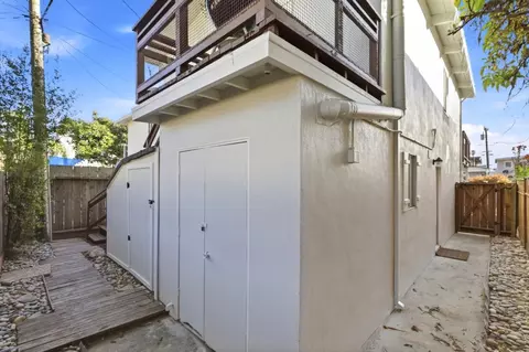 Exterior - 113 Bennett Rd, Aptos, CA 95003 photo 11 of 12