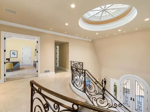 Entry Way - 267 Atherton Ave, Atherton, CA 94027 photo 3 of 3