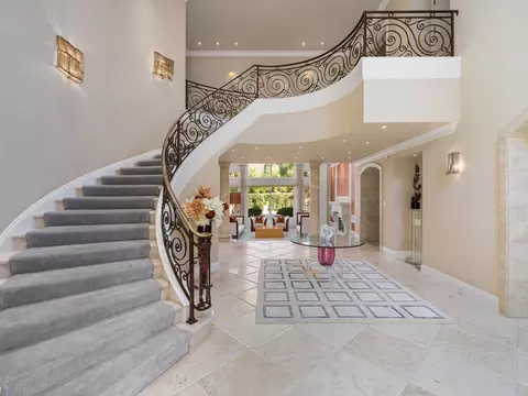 Entry Way - 267 Atherton Ave, Atherton, CA 94027 photo 1 of 3