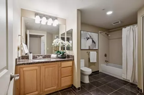 Bath - 88 S Broadway 2205, Millbrae, CA 94030 photo 5 of 5