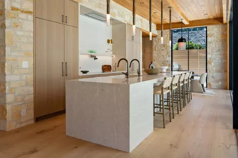 Kitchen - 26346 Valley View Ave, Carmel, CA 93923 photo 2 of 6