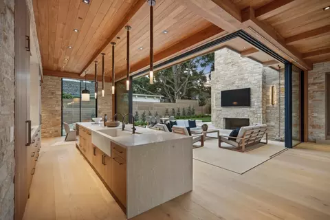 Kitchen - 26346 Valley View Ave, Carmel, CA 93923 photo 5 of 6
