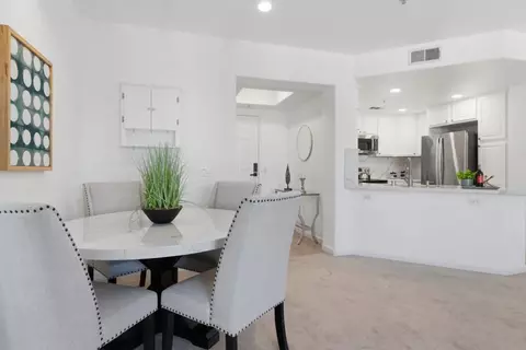 Dining - 800 S Abel St 519, Milpitas, CA 95035 photo 1 of 1
