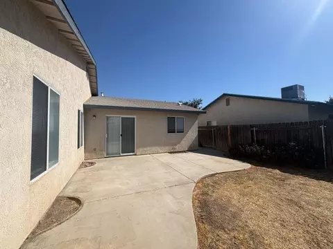 Exterior - 361 Serano St, Merced, CA 95341 photo 3 of 3