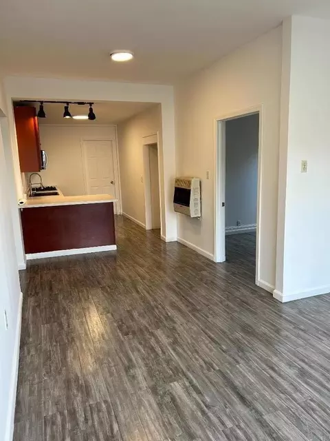 35 Edgar Ave, San Francisco, CA 94112 photo 2