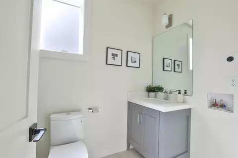 Bath - 432 Virginia Ave, Campbell, CA 95008 photo 8 of 9