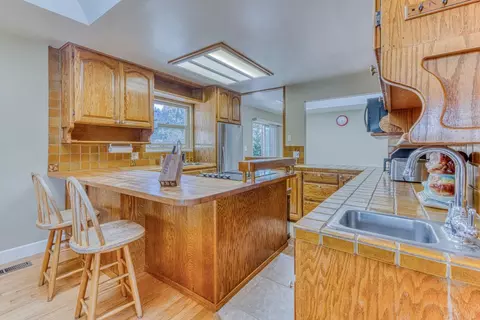 Kitchen - 945 San Simeon Dr, Salinas, CA 93901 photo 1 of 3