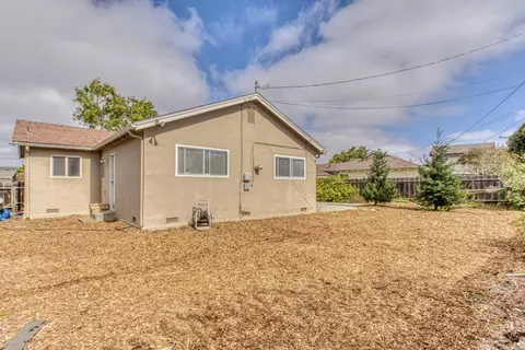 Exterior - 945 San Simeon Dr, Salinas, CA 93901 photo 7 of 7