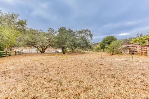 Exterior - 19115 Marjorie Rd, Prunedale, CA 93907 photo 15 of 18