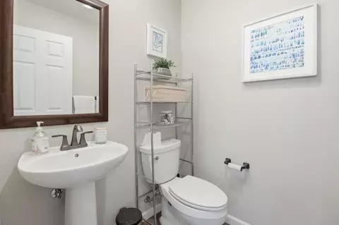 Bath - 1378 Piper Dr, Milpitas, CA 95035 photo 4 of 4