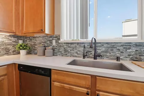 Kitchen - 1378 Piper Dr, Milpitas, CA 95035 photo 3 of 4