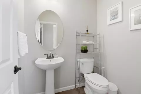 Bath - 1378 Piper Dr, Milpitas, CA 95035 photo 3 of 4