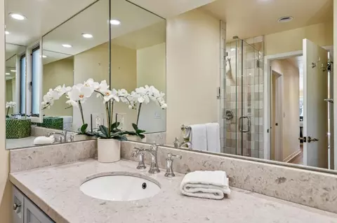 Bath - 159 Del Mesa Carmel 159, Carmel, CA 93923 photo 4 of 4