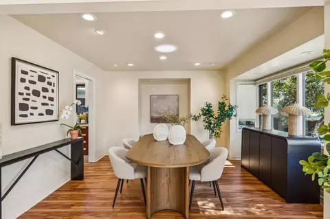 Dining - 159 Del Mesa Carmel 159, Carmel, CA 93923 photo 1 of 2