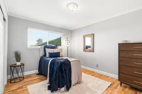 Bedroom - 296 River Rd, Salinas, CA 93908 photo 2 of 2