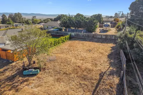 View/Area - 296 River Rd, Salinas, CA 93908 photo 6 of 9