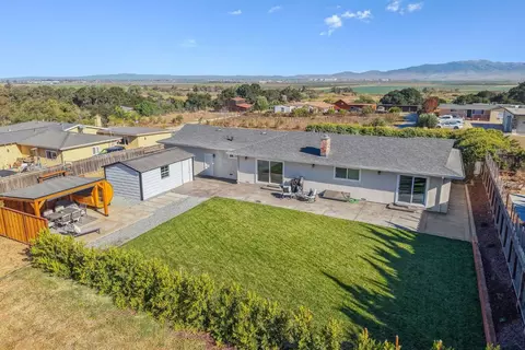 View/Area - 296 River Rd, Salinas, CA 93908 photo 5 of 9
