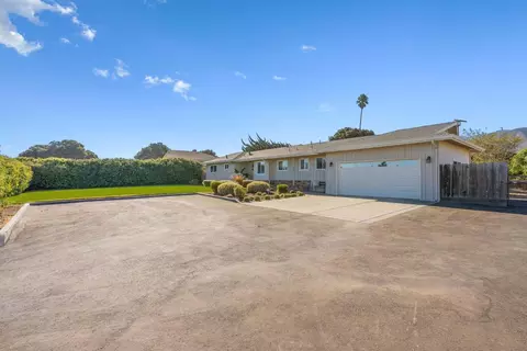 Exterior - 296 River Rd, Salinas, CA 93908 photo 5 of 14