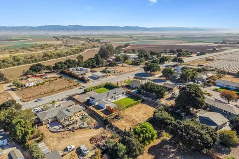 View/Area - 296 River Rd, Salinas, CA 93908 photo 7 of 9