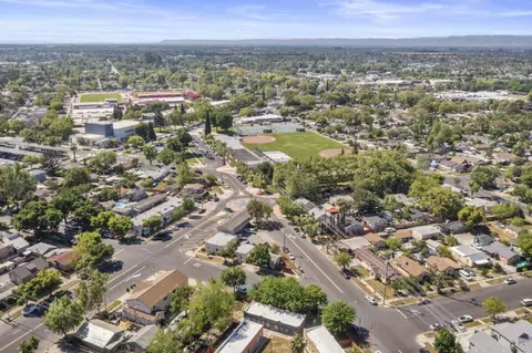 View/Area - 107 I St, Modesto, CA 95351 photo 5 of 9