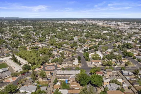 View/Area - I St, Modesto, CA 95351 photo 9 of 10