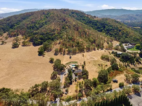 View/Area - 3150 Day Rd, Gilroy, CA 95020 photo 4 of 7