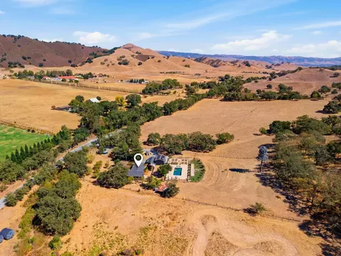 View/Area - 3150 Day Rd, Gilroy, CA 95020 photo 7 of 7